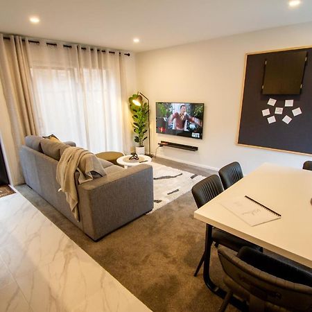 A Touch Of Luxury In Chch Cbd Apartment Крайстчърч Екстериор снимка