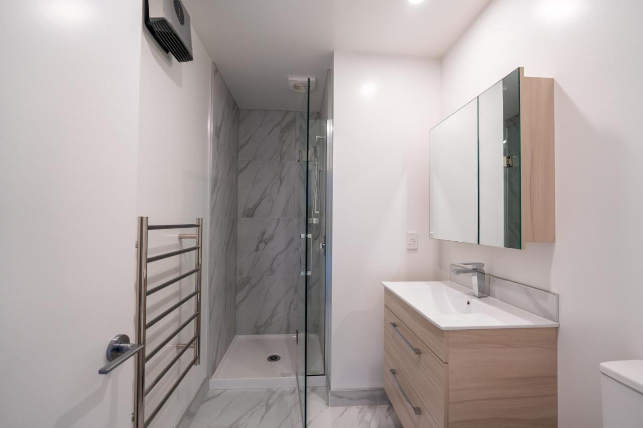 A Touch Of Luxury In Chch Cbd Apartment Крайстчърч Екстериор снимка